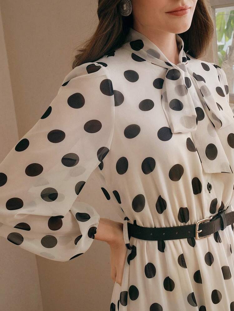 Spring & Summer New High-Quality Petite Women's Vintage Elegant Sweet Polka Dot Dress, Stand Collar Tie-Waist Tiered Lace Trim Midi Dress, Slimming Commute & Date Dress