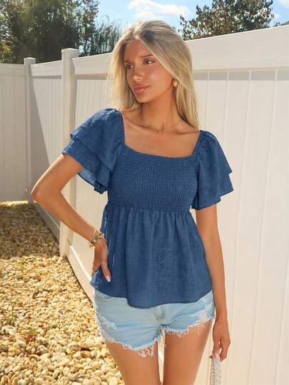 Sydney Algeri 藍色法式風格短袖上衣，方領及飛袖，夏季款