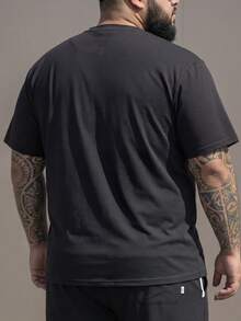 ResortEase 大码男士短袖连体衣，oversize，男士休闲简约字母标语刺绣工艺T恤，宽松落肩休闲短袖T恤，浅卡其米色麂皮纹理面料T恤，年轻街头潮流，热销，送给男朋友的礼物，年轻休闲运动街头日常通勤百搭返校度假装，送给男朋友和老公的礼物首选，情侣装 - 黑色 - 查看 3