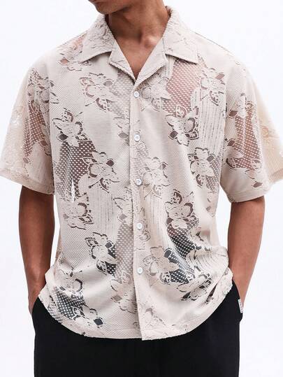 SUMWON Camisa de manga corta con botones y patrón de encaje, de corte regular, para uso casual en verano, vacaciones y resorts