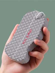 1pc Universal 3D Embossed Loofah Sponge, Body Cleaning Tool - Grey - View 4