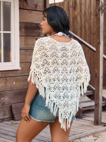 LanaWest CURVE Vacation-Inspired Relaxed Chic, Ivory Hollow-Out Fringe Knit Sweater. Delicate Hollow Texture Adds Sophistication, Long Fringe Flows Dynamically To Catch Attention. Shawl Collar Design Pairs Well With Various Undershirts, Exuding Casual Yet Stylish Vacation Vibe In Spring And Summer. - White - View 2