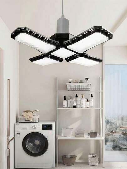 1 đèn LED E27 có thể điều chỉnh hình dạng, thiết kế 4 cánh, độ sáng cao, góc chiếu sáng linh hoạt, thích hợp cho nhà kho và phòng khách.