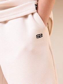 SUMWON Ensemble coordonné de t-shirt à manches courtes côtelé et short pour garçons préadolescents. Tenue d'été décontractée, col rond, coupe régulière - Nude - Voir 6