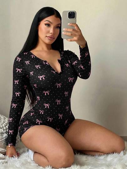 SHEIN SXY Women's Sexy Casual Butterfly Polka Dot Print Jumpsuit, Stretchy Knit Comfortable Shorts For Loungewear Long Sleeve Bodysuit Bodysuit For Women Plus Plus Size Romper Long Sleeve Romper Plus Size Bodysuit