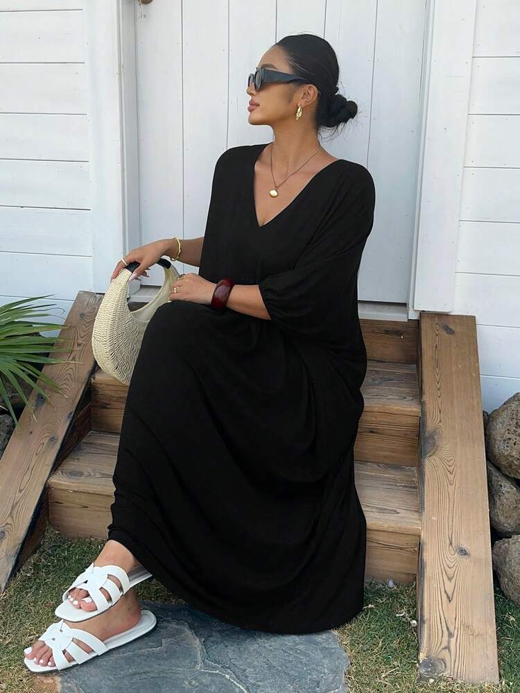 Dazy Plus V-Neck Solid Color Batwing Sleeve Long Plus Size Women Nightgown, Spring/Summer