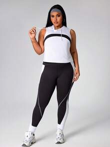 Rhythm Era Bộ đồ thể thao nữ cỡ lớn Rhythm Era gồm áo hai dây ngắn có mũ trùm đầu và quần legging, phối màu tương phản, có dây rút. - Đen và trắng - Xem 6
