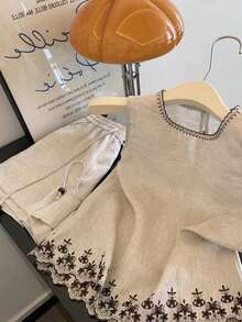 Muvela 2pcs Women Beige Summer Boho Holiday Vacation Holiday Floral Embroidery Round Neck Tank Top & Elastic Drawstring High-Waisted Shorts Two-Piece Set - Apricot - View 11