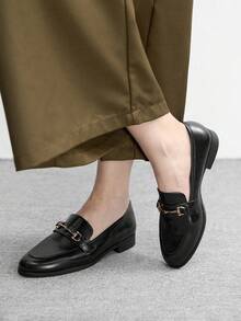 CUCCOO BIZCHIC Women's Metal Decor Casual Everyday Loafers Spring Shoes - Black - View 3