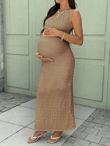 SHEIN 夏季孕妇卡其色纹理针织连衣裙，修身剪裁，优雅简约。孕妇纯色圆领休闲日常连衣裙，适合派对、聚会等场合。夏季孕妇装，适合宝宝派对、孕妇装、紧身长裙、孕妇连衣裙、长裙、女士连衣裙、羊毛两件套棕色连衣裙、休闲连衣裙、女士连衣裙、优雅经典紧身长裙、女士连衣裙、正式服装、女士度假套装、女士两件套、女士度假套装、女士优雅套装、优雅长裙、无袖连衣裙、女士高贵连衣裙、女士优雅奢华连衣裙、女士长款绷带连衣裙。 - 卡其色 - 查看 3
