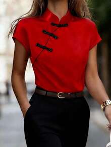 Franclia 一套女士红色旗袍领短袖上衣和黑色腰带裙 - 彩色 - 查看 3