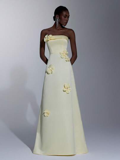 Elitara Elegante y lujoso vestido de noche de línea A sin tirantes con decoración floral 3D de satén amarillo pálido hecho a mano