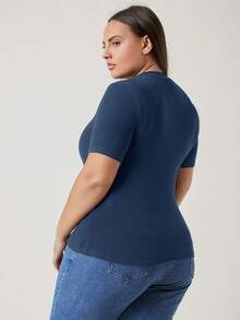 EMERY ROSE Plus Size Casual Solid Color Short Sleeve T-Shirt, Summer - Navy Blue - View 2