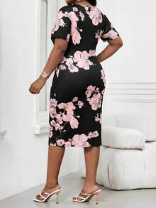 SHEIN Lady CURVE 大码印花紧身连衣裙 生日/活动礼服/办公礼服/教堂礼服/婚纱/度假礼服 沙滩裙 女士粉彩连衣裙 毕业礼服/毕业典礼礼服/毕业套装 婚礼宾客礼服/新娘送礼会礼服 女士端庄连衣裙/波西米亚风女装/波西米亚风/波西米亚时尚大码连衣裙 夏季连衣裙 春季连衣裙 女士优雅连衣裙 - 彩色 - 查看 3