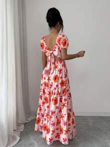 SHEIN Elenzya 优雅休闲度假风女式连衣裙。夏季印花面料，露背系带设计，优雅长裙。适合日常出行、工作通勤、约会、派对、度假、音乐节等多种场合。 - 彩色 - 查看 2