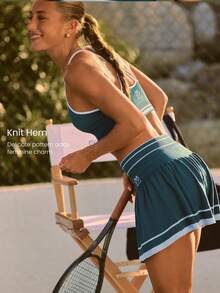 GLOWMODE Gonna plissettata bicolore a basso impatto, con pantaloncini integrati, tasche laterali, asciugatura rapida e controllo addominale, ideale per tennis, golf, pickleball e uso casual quotidiano - Verde - Visualizzare 3
