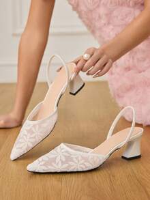 CUCCOO HITCHD 女士时尚优雅通勤刺绣网眼尖头高跟鞋 - 白色 - 查看 6