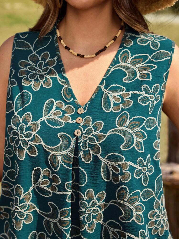 Plus Size Women's Summer Casual Vacation Country  V-Neck  Faux  Floral Embroidery Pattern Floral Print Casual Versatile Daily Wear  Blouse Top Shirt,Summer Holiday,Spring Break Outfits ,Vacation Outfits Women ,Holiday Outfits For Women,Going Out Outfits,2026 New Clothes,Simple And Fashionable For Everyday Wear, Green Top ,Beach Outfits For Women ,Casual Vacation Boho Top,Western Style