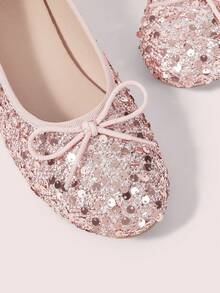 CUCCOO DOLLMOD 女士粉色亮面圆头蝴蝶结装饰低帮芭蕾平底鞋，鞋面亮片材质，可爱优雅，一脚蹬款式，适合节日和情人节穿着。 - 粉色 - 查看 9