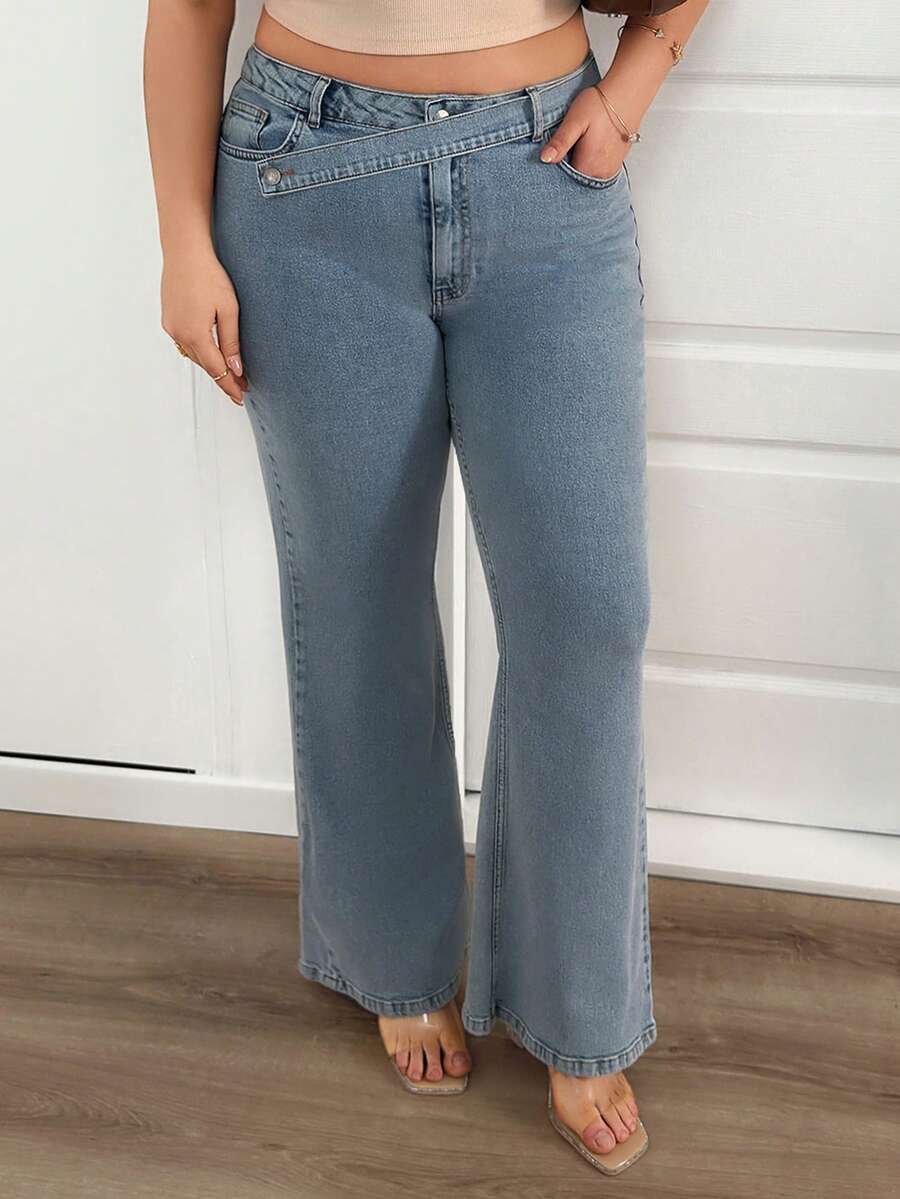 Plus Elastic High Waist Casual Flare Jean - Light Wash - View 1