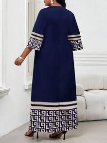 SHEIN Lady CURVE Vestido bata de talla grande con estampado de rayas clásico Huizi de manga suelta, cuello en V con muesca, para primavera, verano, otoño e invierno - Multicolor - Ver 2