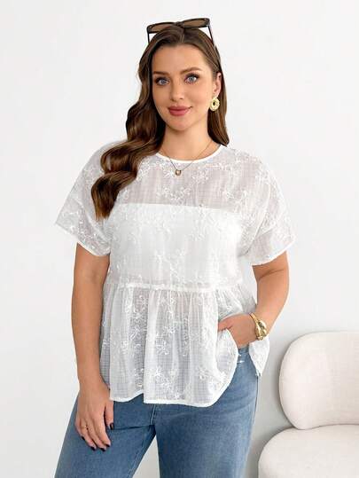 Shapeblank Camisa de mujer de talla grande de primavera/verano, de estilo casual, suelta y cómoda, fresca y transparente, con bordados, de manga corta en blanco, ropa de verano, blusas de mujer, tops bonitos para curvas, atuendos de vacaciones para mujeres