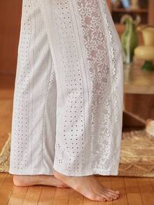 Lullawish Bộ đồ ngủ nữ phong cách Bohemian ngày Valentine với áo khoác cardigan ren phối nơ, chất liệu vải dệt rỗng. - trắng - Xem 5