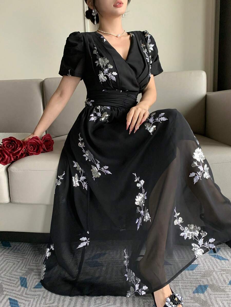DAZY 女士优雅花卉亮片V领花瓣袖褶皱中长连衣裙，夏季婚礼宾客礼服，女士吊带裙 - 黑色 - 查看 1