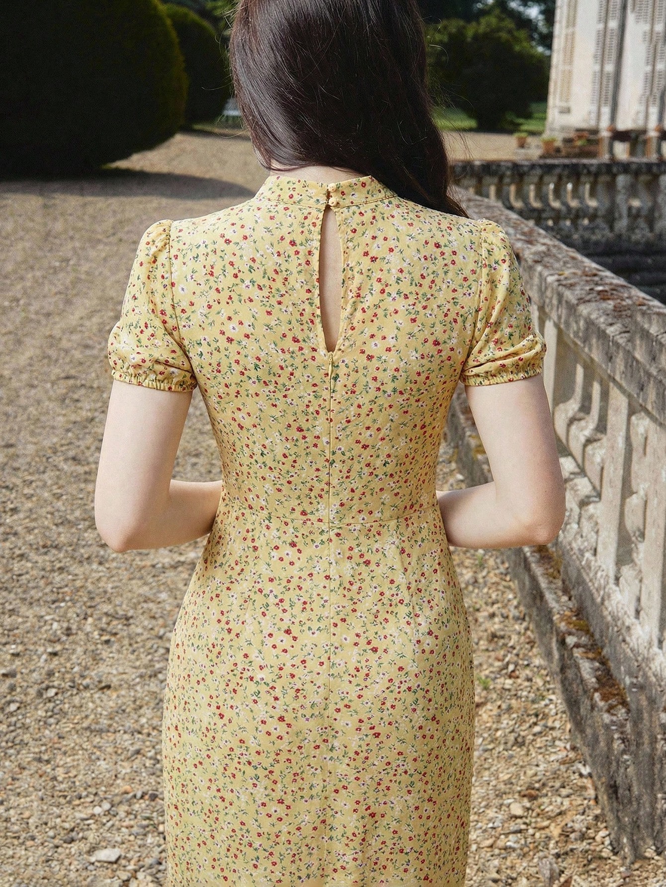 Butter Yellow Floral Print Vintage Style Fitted Woven Dress With High Neck Homecoming Dress Office Outfits For Women Black Floral Dress French Style Dress Autumn Dress