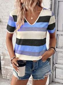 EMERY ROSE Women Color Block V-Neck Short Sleeve Simple Daily T-Shirt Graphic Tees Women Tops - Multicolor - View 4