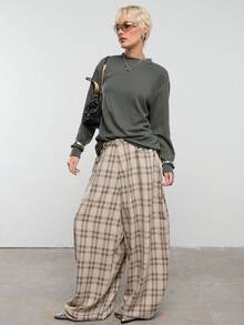 COUREZ 低腰宽松格纹灯笼裤/Y2K风格春季女装，可爱性感外出穿搭，夏季穿搭 - 杏色 - 查看 2