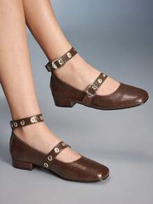 CUCCOO GRLICON 女士铆钉设计休闲乐福鞋，圣诞节必备 - 棕色 - 查看 6