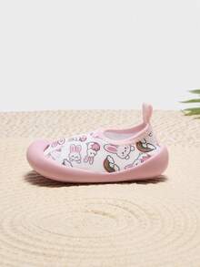 Cozy Pixies 1 Đôi dép đi trong nhà hình thỏ cầu vồng màu hồng dành cho bé gái, kiểu dáng thời trang, dễ thương, thoải mái và nhẹ, phù hợp cho các hoạt động trong nhà hàng ngày, đi biển, bơi lội hoặc lội nước (Mẫu ngẫu nhiên) - Hồng - Xem 3