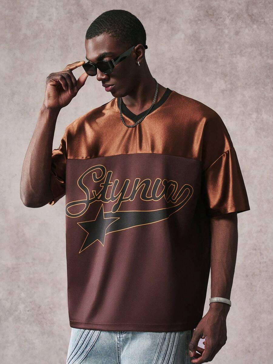 STYNVO 男士V领字母五角星印花休闲百搭日常短袖T恤 - 彩色 - 查看 1