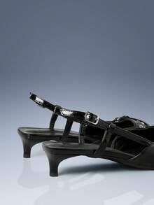 CUCCOO GRLICON 黑色漆皮尖头无后跟金属扣细高跟通勤鞋 - 黑色 - 查看 4