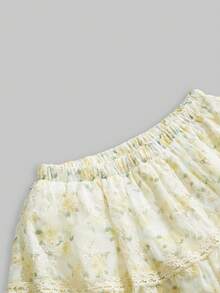 ROMWE Hippie Shorts de Cintura Baixa com Babado e Renda Floral Estilo Campestre para Mulheres - Malva - Visão 9