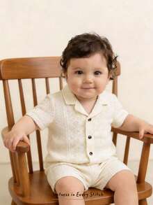 Cozy Pixies Bộ 2 món cho bé trai: áo thun cổ bẻ tay ngắn màu trơn và quần short cạp chun. - Nhiều màu - Xem 2