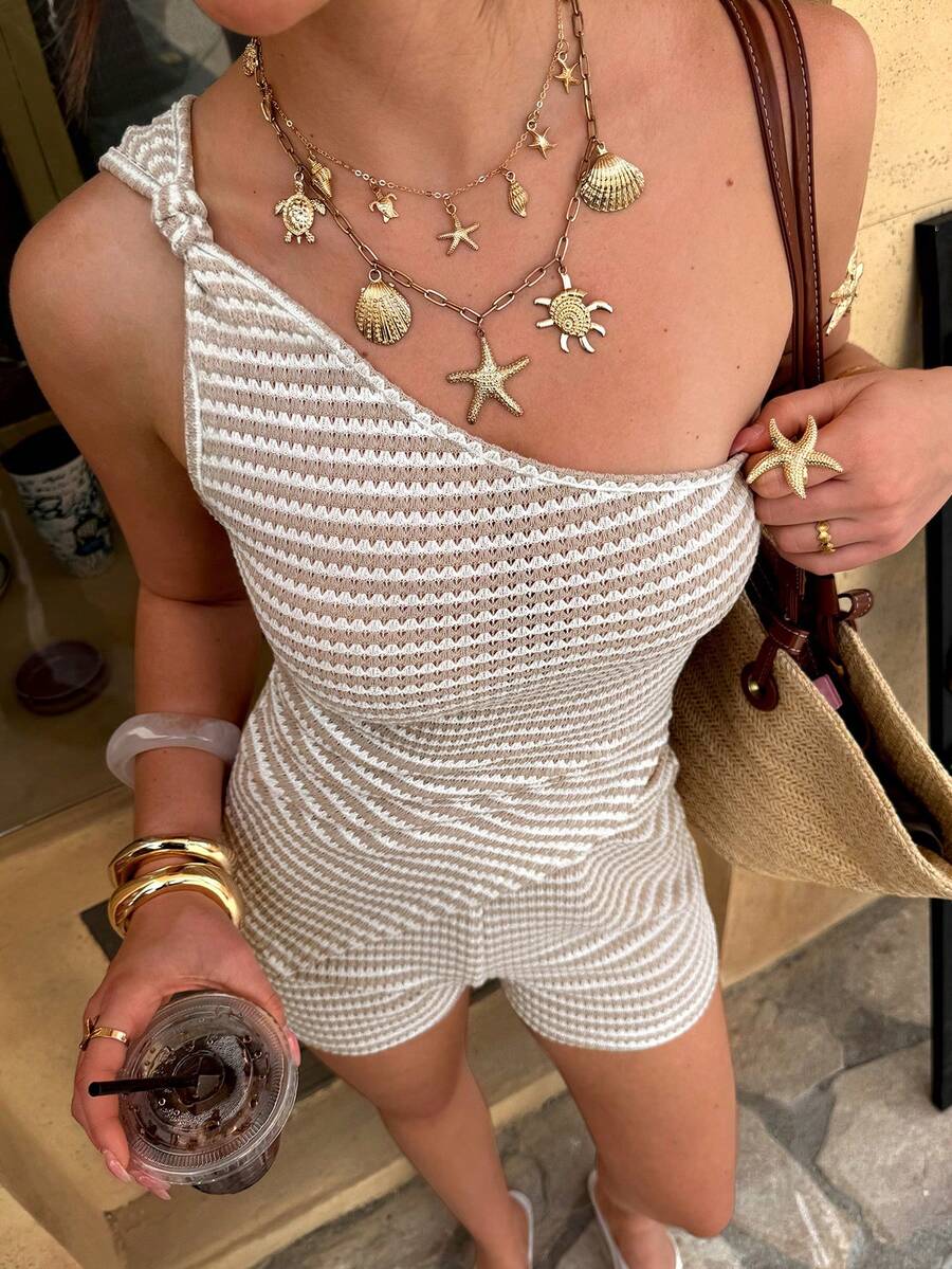 Avenya 扭结下摆条纹针织上衣和折腰条纹针织短裤 - 卡其色 - 查看 1