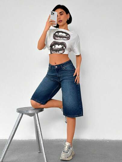 SHEIN Streetwear Casual Style Low Waist Denim City Length Bermuda Tinted Blue Wash Pocket Detail 2 Piece Denim Sets Woman Graphic Tees Women Crop Women Summer Outfit Set Jean Two Piece Set Women