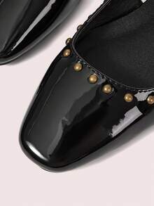 CUCCOO DOLLMOD 女士时尚黑色漆皮玛丽珍低跟方头平底鞋，适合圣诞节穿着 - 黑色 - 查看 5