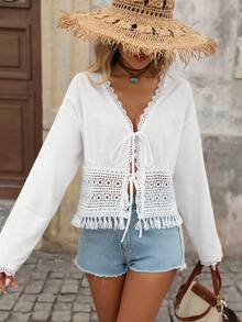 Brillora 女士度假风撞色蕾丝流苏下摆前系带落肩长袖衬衫 - 白色 - 查看 3