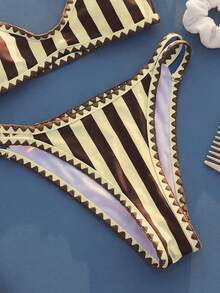 Swim Mod 2pcs/Set Women's Fashionable Cute Vacation Sexy Beach/Pool Party Striped Print Ruffled Adjustable Thick Strap Crop Top And Double Waist Tie Bikini Swimwear Set - Multicolor - View 4