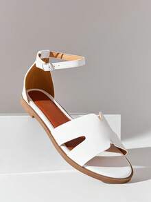 SHUZIA Women's H Toe Band Ankle Strapped Casual Flat Sandals - White - View 3