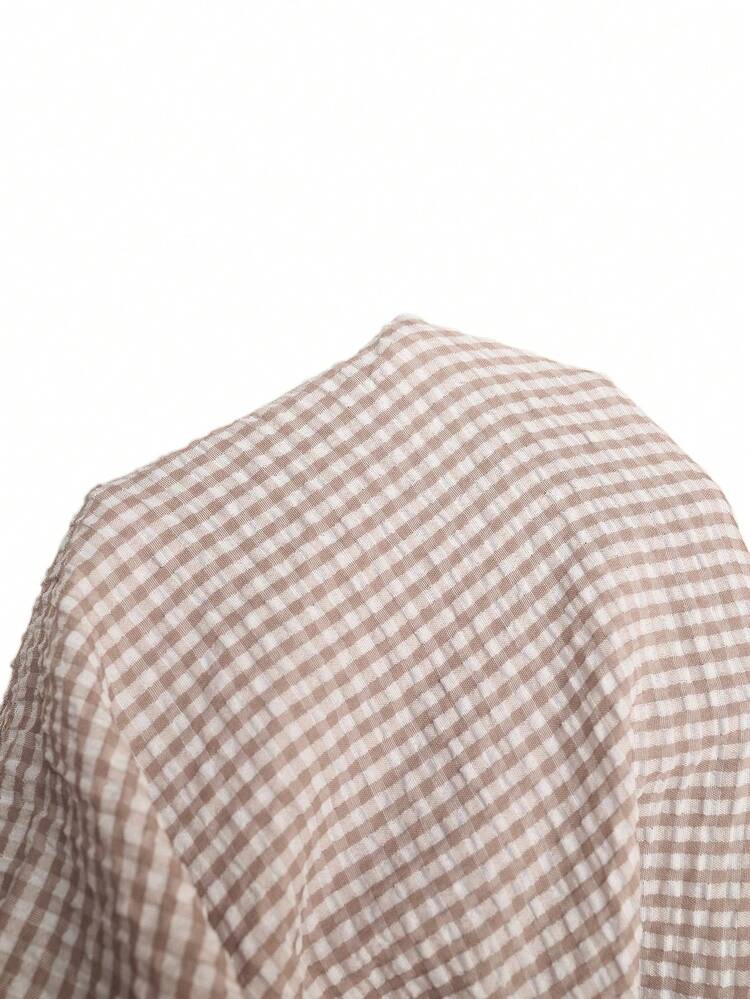 Plus Size Women's Summer Casual Vacation Country Plaid Ruffle Collar Tie Front V Neck Short Sleeve Blouse Top Shirt,Summer/Vacation,Summer Holiday,Spring Break Outfits ,Vacation Outfits Women ,Holiday Outfits For Women,Going Out Outfits,2026 New Clothes,Simple And Fashionable For Everyday Wear,Suitable For Summer, Vacation, Daily Wear, Ruffle Blouse, Gingham Top, Brown Blouse, Women's Blouses And Tops