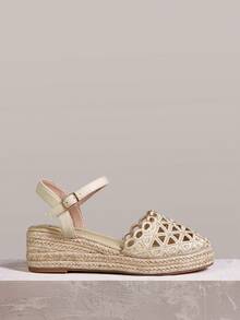 Styleloop Women's Summer New Wedge Thick Woven Bottom Apricot Ankle Strap Hollow Embroidery Pattern Comfortable Breathable Fisherman Wedge Closed Toe Sandals - Apricot - View 1