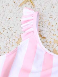 SUMWON 女童荷叶边吊带粉白条纹连体泳衣，印有“美好时光，高潮”标语，适合海滩夏季度假游泳 - 淺粉色 - 查看 5