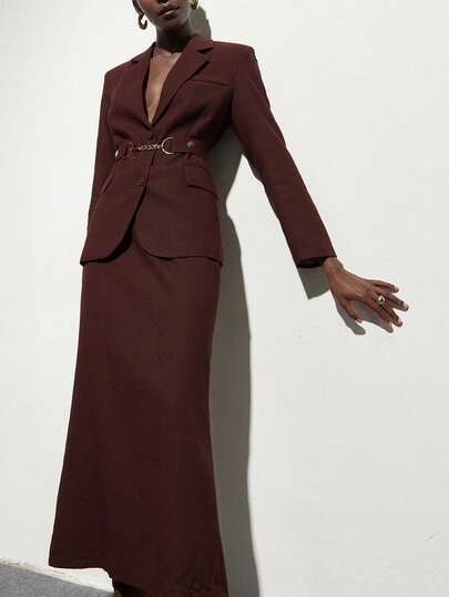 Aveloria Modichic Deep Brown-Red Faux Linen-Feel Mixed Color Wide Shoulder Blazer With Metal Chain Waist Belt And Tailored Maxi Skirt Women's Suit Set, Minimalist Modern Elegant Office Commute Versatile