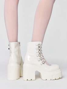 ROMWE Kawaii 女士高跟凉鞋~ 2026 新款春秋朋克风白色 PU 圆头女鞋粗跟防水桌高跟鞋爱心交叉带时尚靴 - 白色 - 查看 2