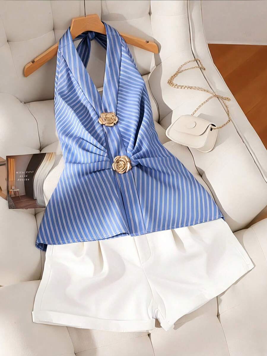 GlowEve Women's Elegant Rose Gold Metal Clasp Necklace Blouse, Spring/Summer - Blue and White - View 1