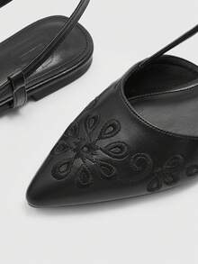 CUCCOO BIZCHIC New Black Embroidered Flat Heel Shoes, Women's Fashion Pointed Toe Backless Flats - Black - View 4